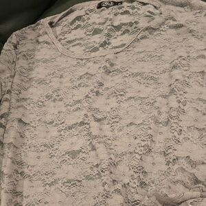 Chic Lace Blouse - Light Gray